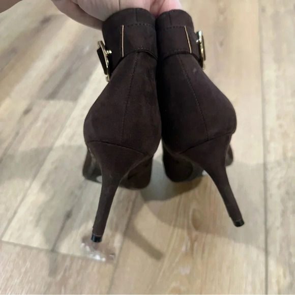 Calvin Klein Jailene Pointed Toe Brown Stiletto Heel Suede Booties Size 9 NWOT - Picture 11 of 11